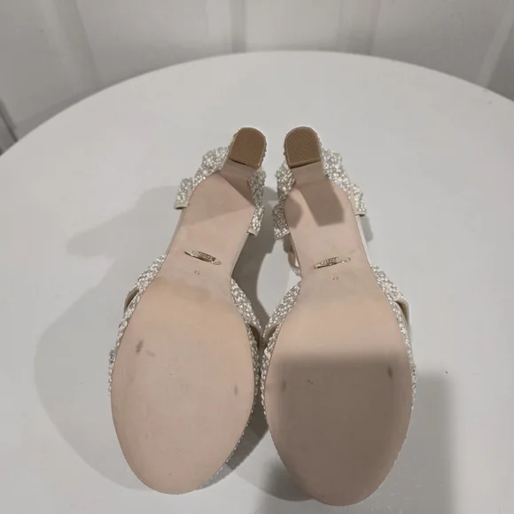 New Badgley Mishcka Plafortm Embellished Sandals - Picture 6 of 8